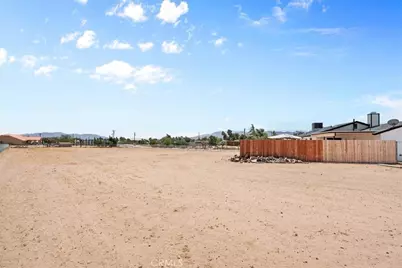 16424 Verde St, Hesperia, CA 92345 - Photo 26