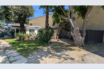 100 Palmetto #14, Pasadena, CA 91105 - Photo 14