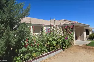9562 Cambria Ct, Phelan, CA 92371 - Photo 4