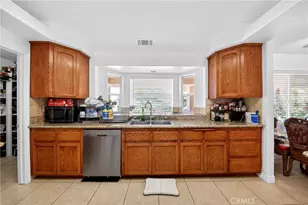 9562 Cambria Ct, Phelan, CA 92371 - Photo 14