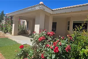 9562 Cambria Ct, Phelan, CA 92371 - Photo 2
