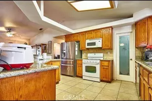9562 Cambria Ct, Phelan, CA 92371 - Photo 18