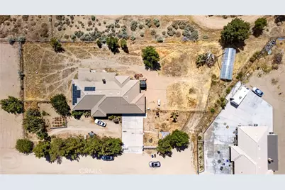 9562 Cambria Court, Phelan, CA 92371 - Photo 8