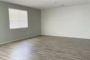 29155 Bottle Brush, Lake Elsinore, CA 92530 - Photo 6