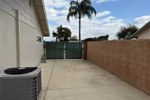 924 Lorna, Corona, CA 92882 - Photo 20