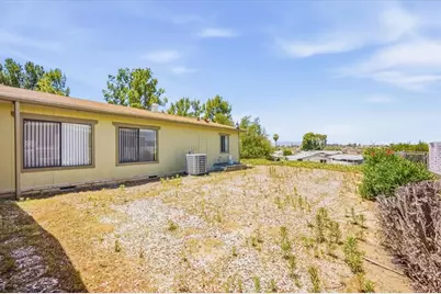 28900 Via La Espalda, Murrieta, CA 92563 - Photo 28