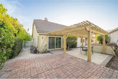 2184 Paris Circle, Upland, CA 91784 - Photo 32