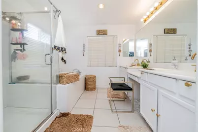 13661 Gold Stone Place, Victorville, CA 92394 - Photo 28