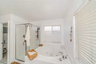13661 Gold Stone Pl, Victorville, CA 92394 - Photo 32
