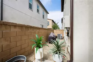 16008 Jamie Ln, Fontana, CA 92336 - Photo 34