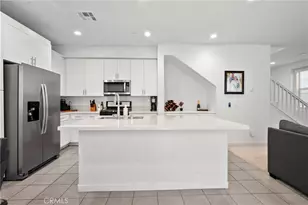 16008 Jamie Ln, Fontana, CA 92336 - Photo 8