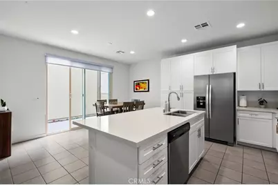 16008 Jamie Lane #10, Fontana, CA 92336 - Photo 12