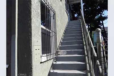 862 W 41st Street, Los Angeles, CA 90037 - Photo 12