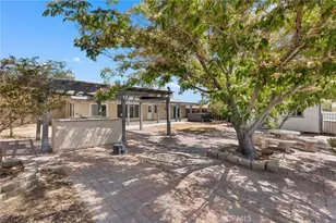 18641 Niles, Hesperia, CA 92345 - Photo 54