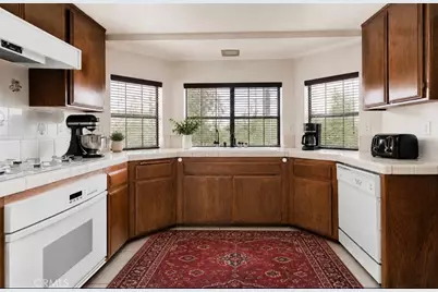 11574 Silver Rock, Pinon Hills, CA 92372 - Photo 18