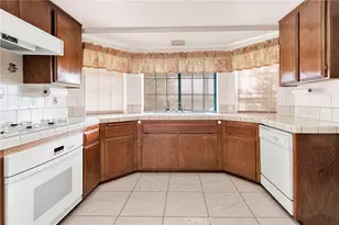 11574 Silver Rock, Pinon Hills, CA 92372 - Photo 16
