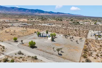 11574 Silver Rock, Pinon Hills, CA 92372 - Photo 46