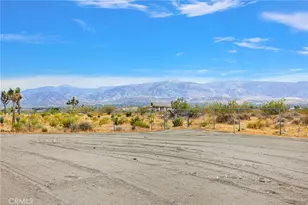 11574 Silver Rock, Pinon Hills, CA 92372 - Photo 42