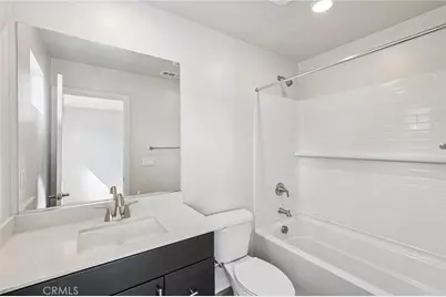 9542 Hannah Way, Riverside, CA 92503 - Photo 16