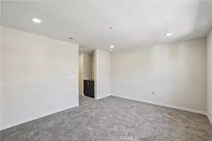 9542 Hannah Wy, Riverside, CA 92503 - Photo 8