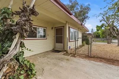 361 Golden, Bakersfield, CA 93306 - Photo 4