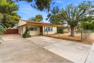 361 Golden, Bakersfield, CA 93306 - Photo 2