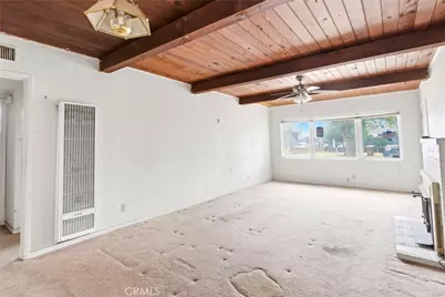 361 Golden, Bakersfield, CA 93306 - Photo 12