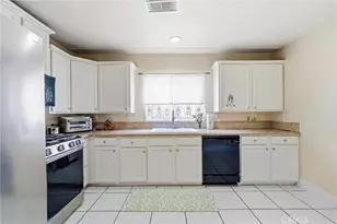 1308 W 90th, Los Angeles, CA 90044 - Photo 18