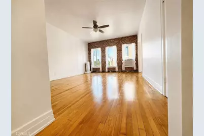 2121 James M Wood Boulevard #411, Los Angeles, CA 90006 - Photo 4