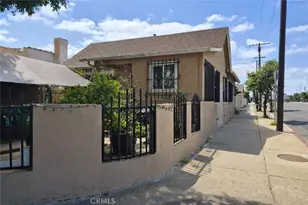 1354 W 84th St, Los Angeles, CA 90044 - Photo 2