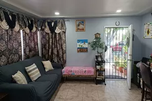 1354 W 84th St, County - Los Angeles, CA 90044 - Photo 4
