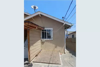 1354 W 84th Street, Los Angeles, CA 90044 - Photo 4