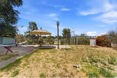 34863 Wildwood Canyon, Yucaipa, CA 92399 - Photo 16