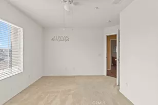 18160 Grove Pl, Fontana, CA 92336 - Photo 54