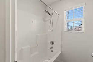 18160 Grove Pl, Fontana, CA 92336 - Photo 30