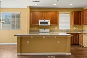 18160 Grove Pl, Fontana, CA 92336 - Photo 10