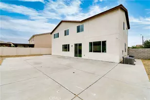 11649 Pansy, Jurupa Valley, CA 91752 - Photo 38