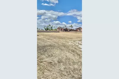 2365 Girard St, Hemet, CA 92544 - Photo 2