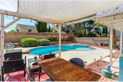 42918 Pearlwood Drive, Lancaster, CA 93536 - Photo 30