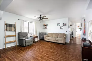 42918 Pearlwood Dr, Lancaster, CA 93536 - Photo 12