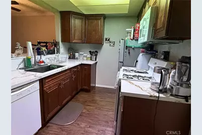 1460 Kendall #17, San Bernardino, CA 92407 - Photo 6