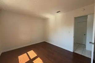 7931 Newcastle Ave, Reseda, CA 91335 - Photo 40