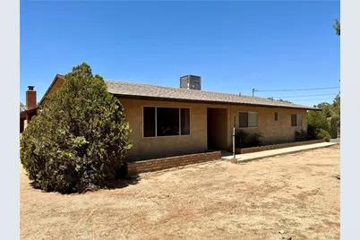 8978 7th, Hesperia, CA 92345 - Photo 1