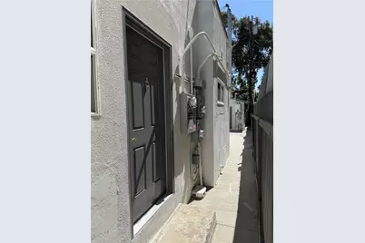 11810 S Figueroa, Los Angeles, CA 90061 - Photo 4