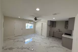 11810 S Figueroa, Los Angeles, CA 90061 - Photo 26
