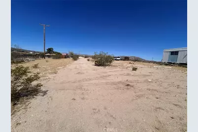 62756 Petunia Dr, Joshua Tree, CA 92252 - Photo 16