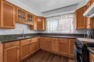 30 Camelback, Carson, CA 90745 - Photo 12