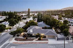 909 Reed Dr, Claremont, CA 91711 - Photo 12