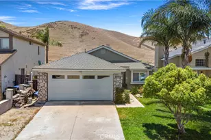 14147 Weeping Willow Ln, Fontana, CA 92337 - Photo 2