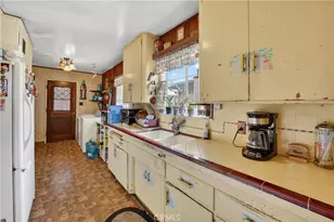 15043 Howellhurst, Baldwin Park, CA 91706 - Photo 12